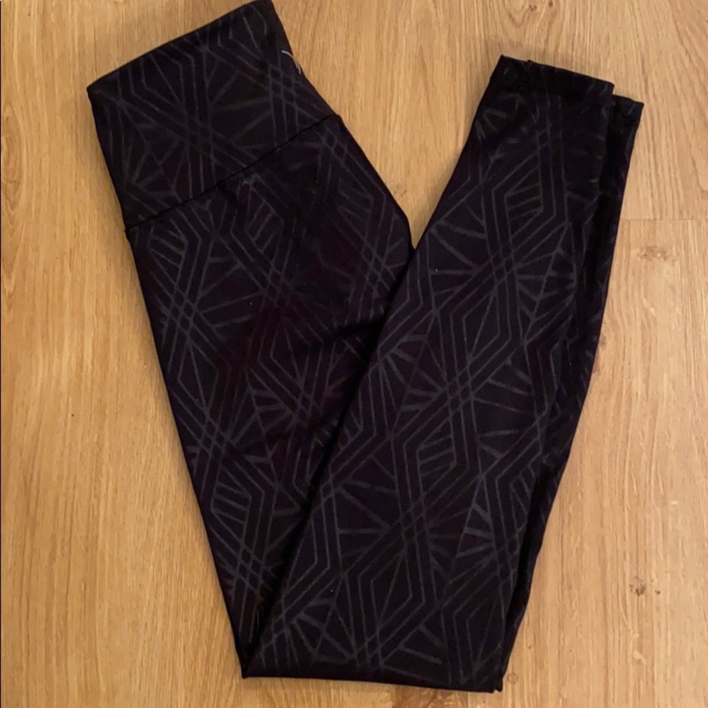 EUC Old Navy Leggings Black/Grey Sz S